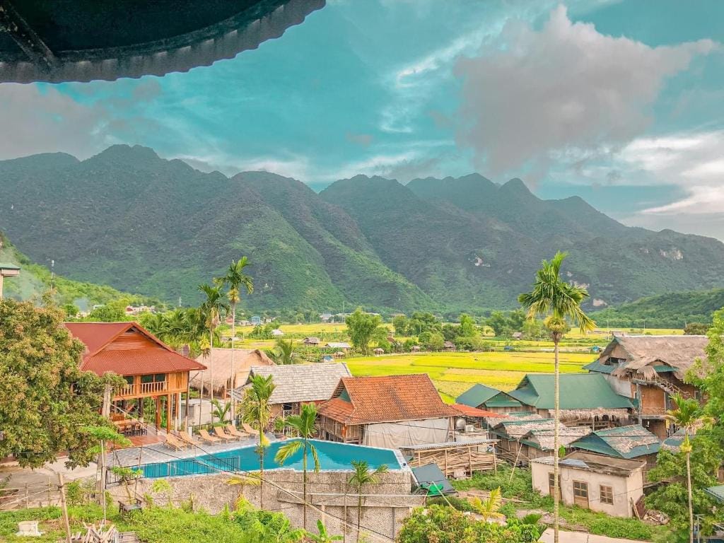 Mai Chau Sunset Boutique Hotel — 2