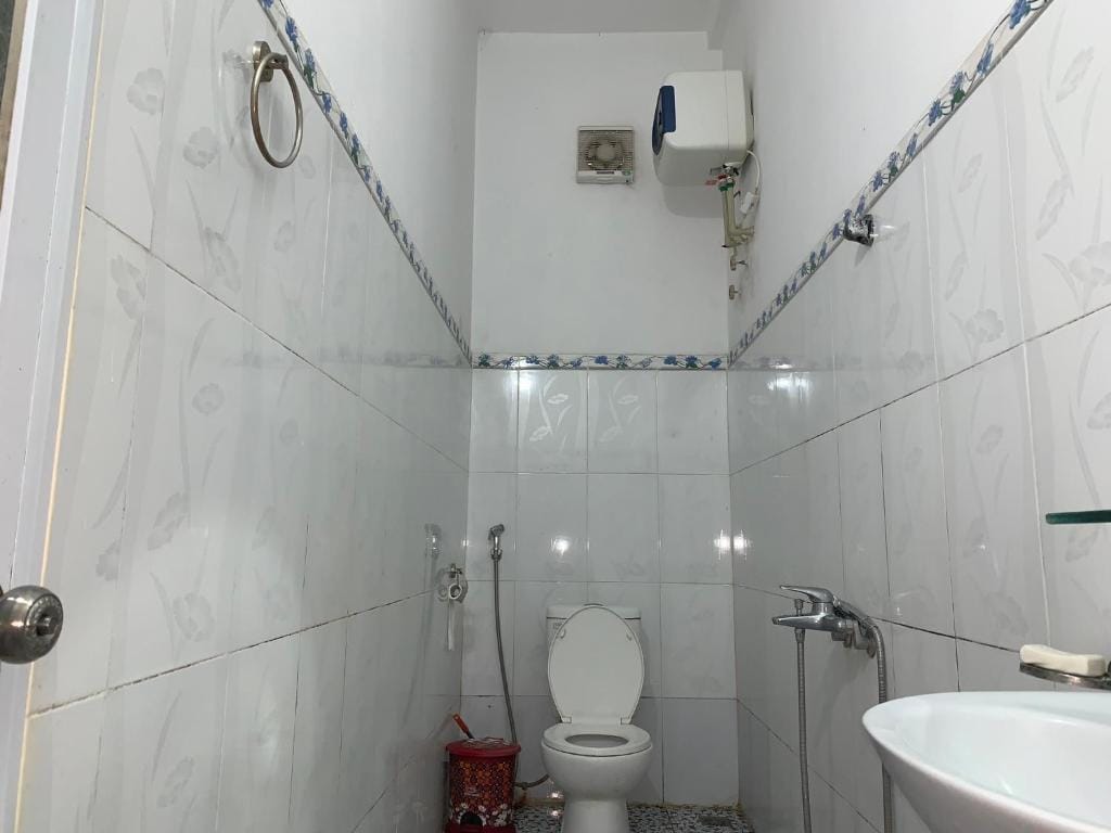 Nhà nghỉ Dương Vũ — 5
