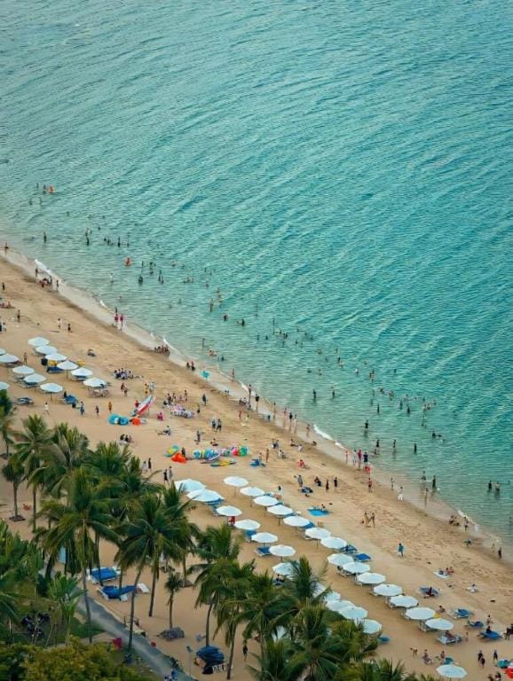 Apec Beach Luxury Mũi Né — 5
