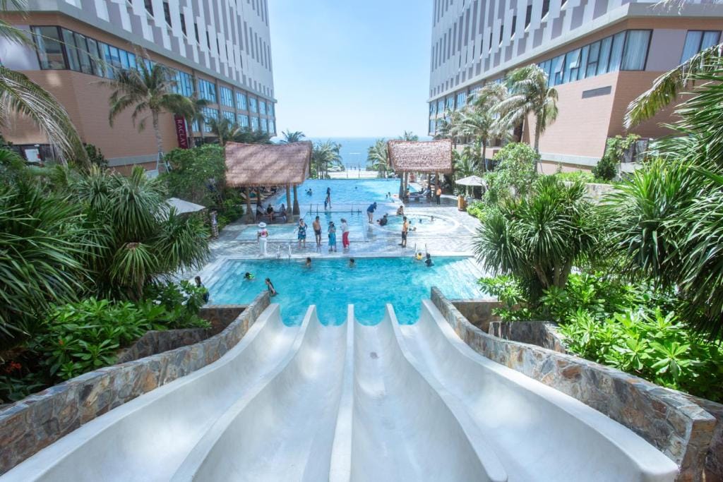 Apec Mandala Cham Bay Mui Ne Condotel Sea View — 3
