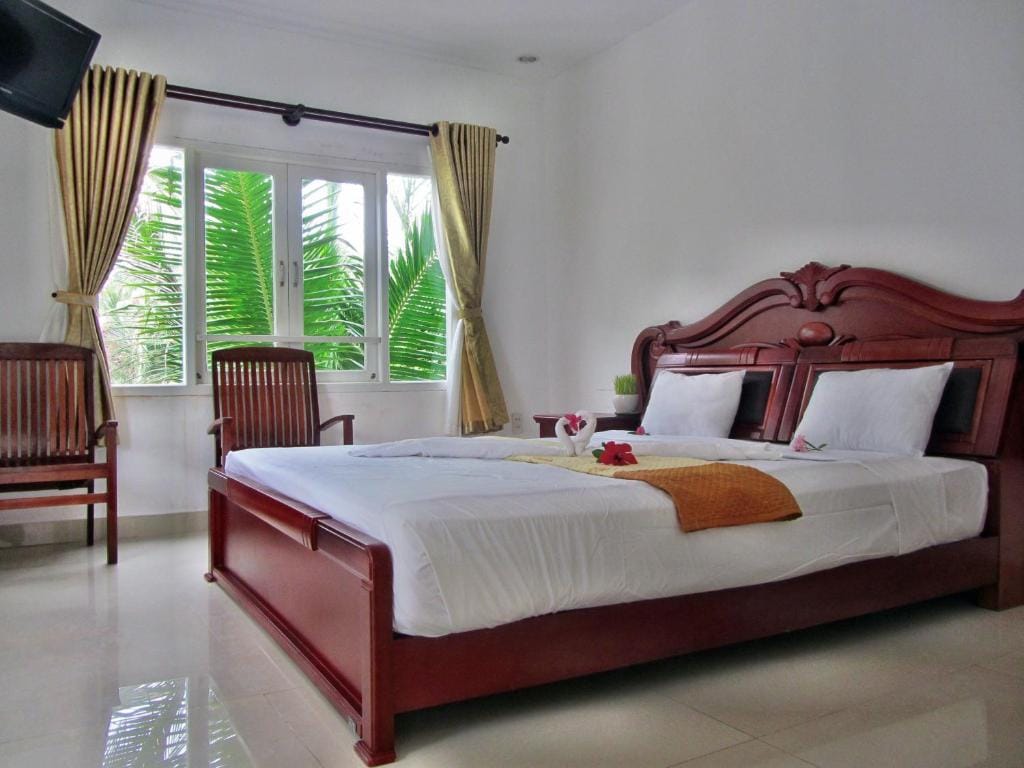 Hung Phuc Mui Ne Hotel — 2