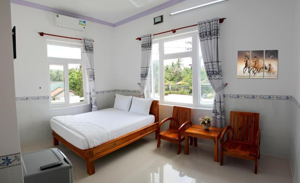 Hung Phuc Mui Ne Hotel — 4