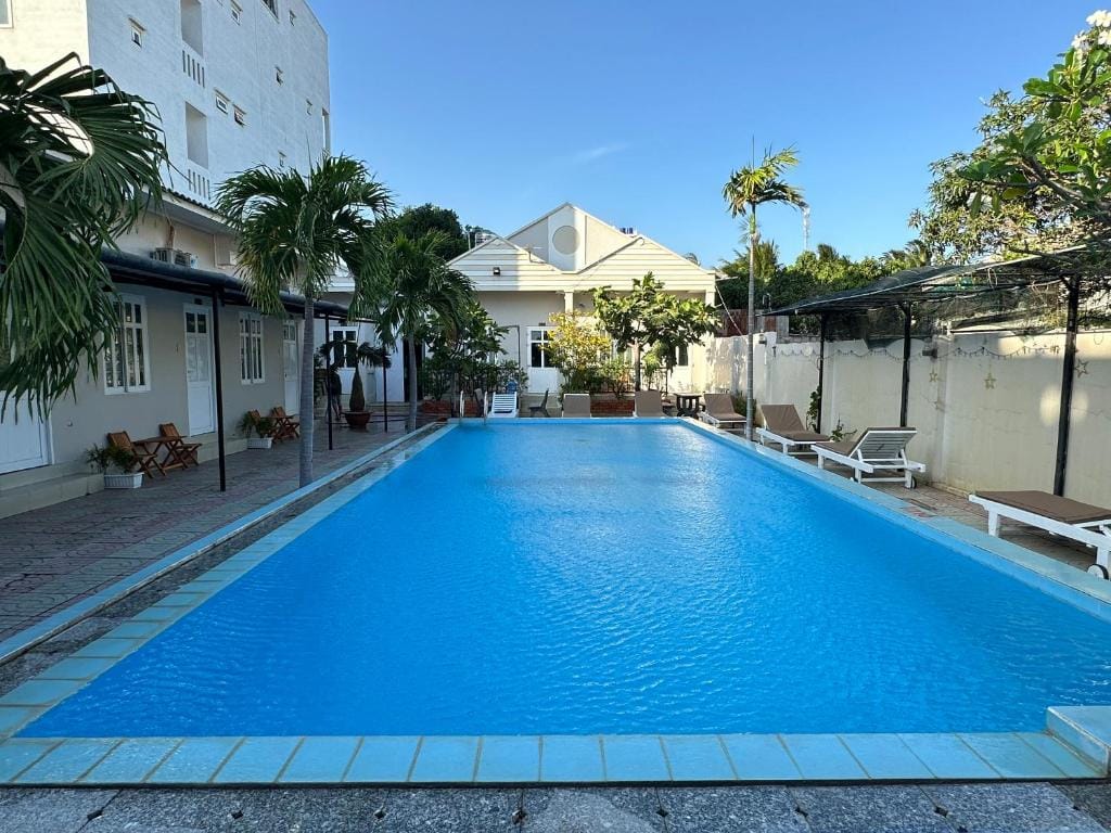 Pharos Guesthouse — 1