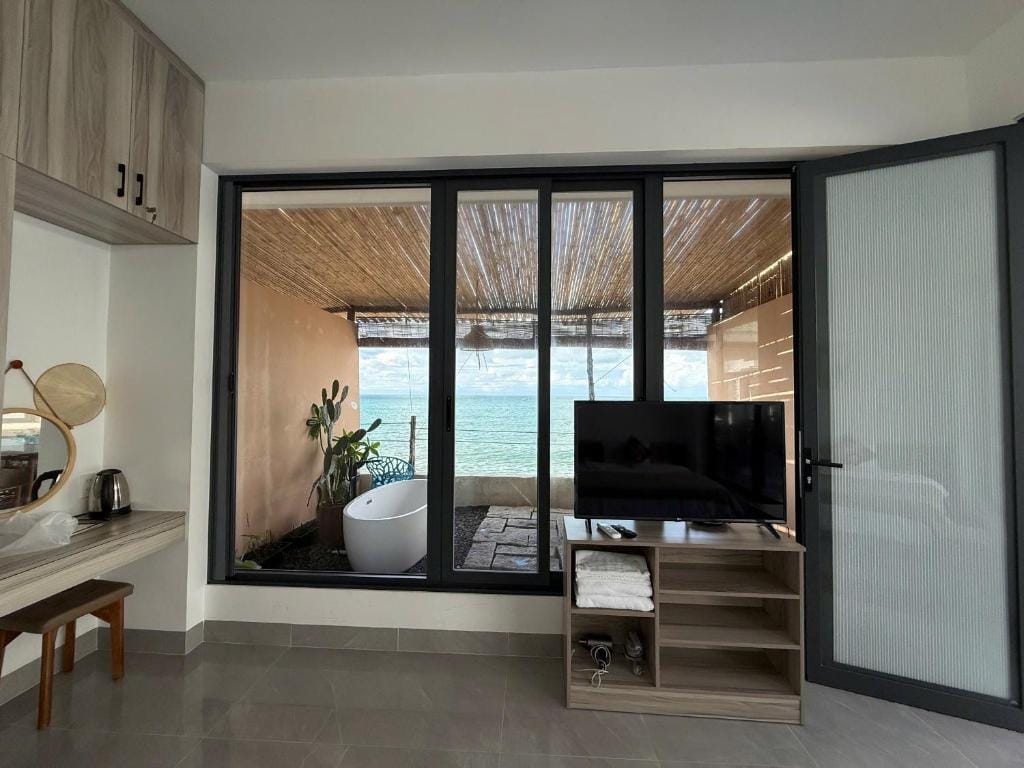 Seaside Mui Ne Hotel — 5