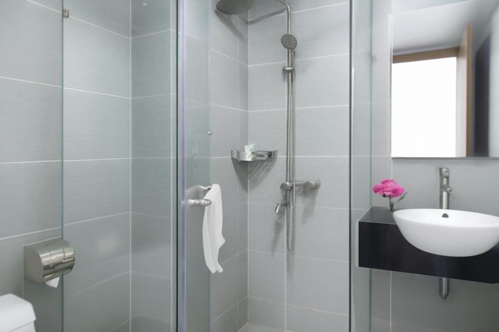 Dolphin Hotel Nha Trang — 3