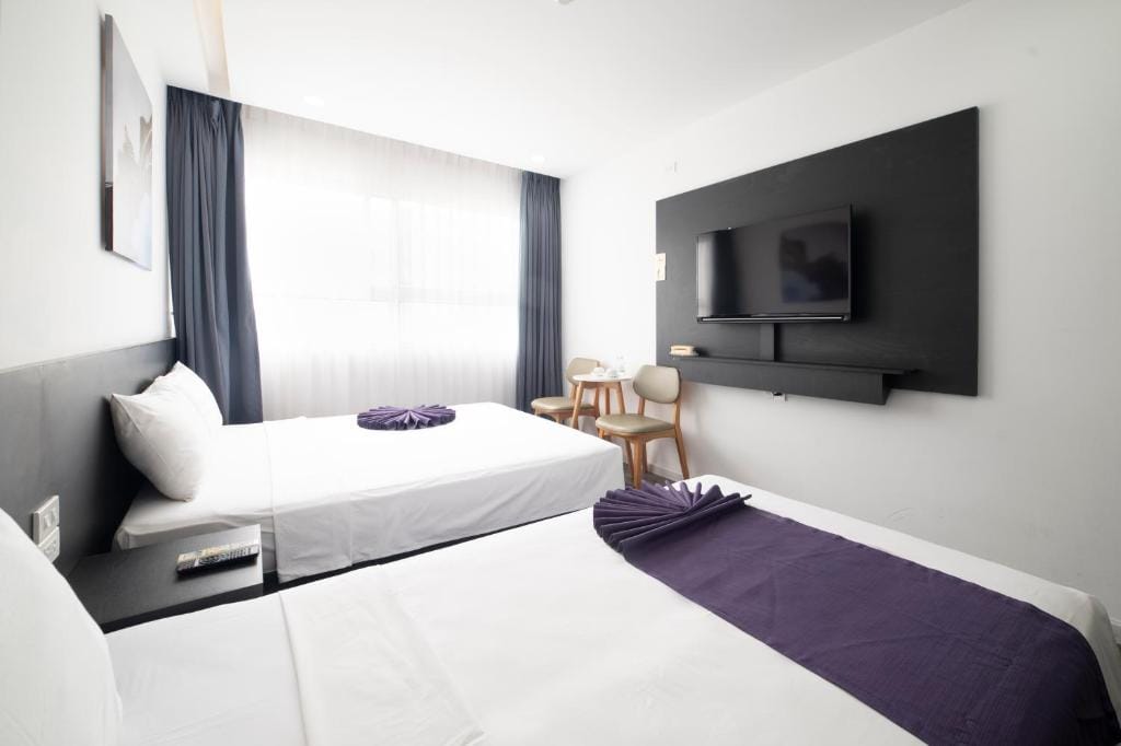 Dolphin Hotel Nha Trang — 5