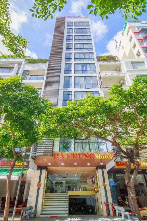 Ha Nhung Hotel Nha Trang — 1