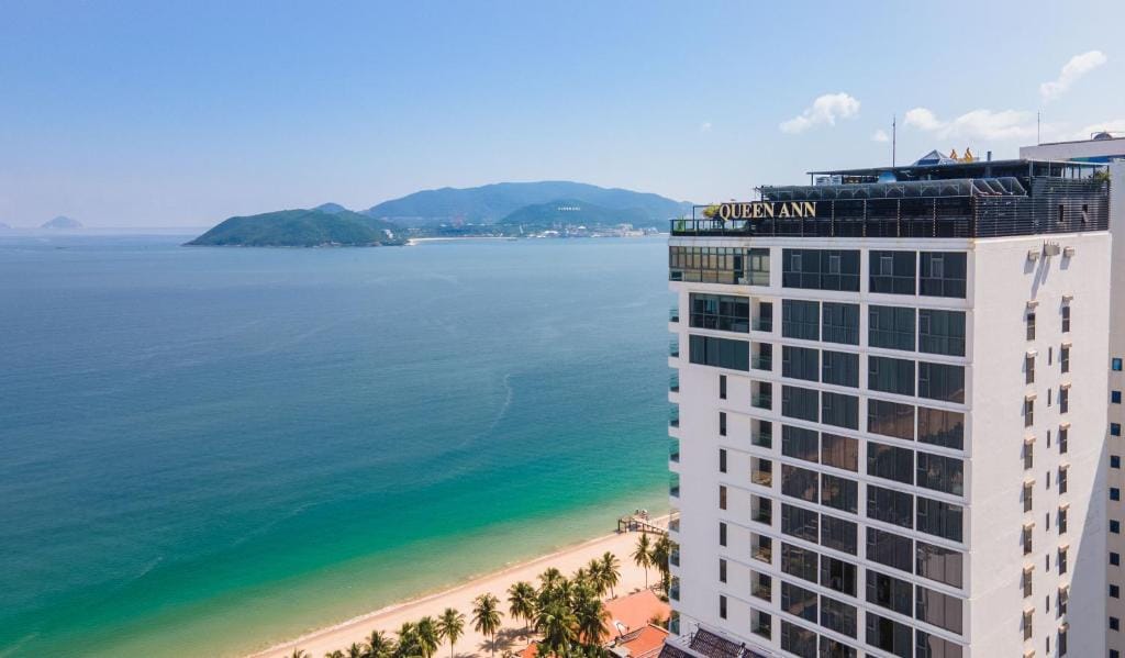 Queen Ann Nha Trang Hotel — 1