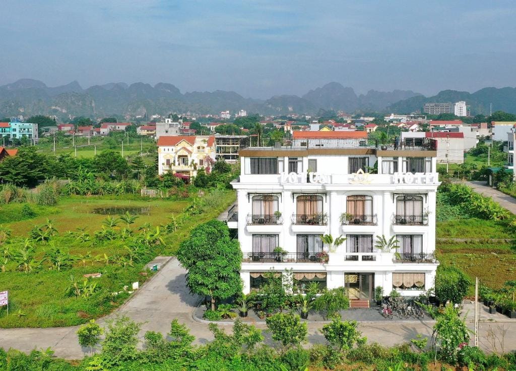 Lotus Hotel Ninh Bình — 1