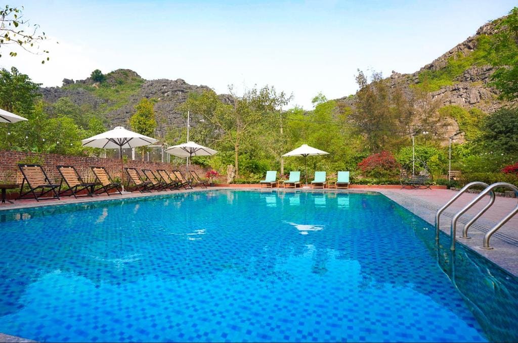 Ninh Binh Holiday Retreat — 1