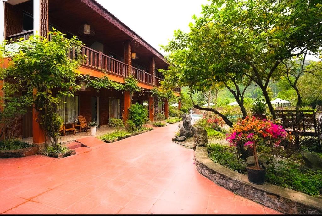 Ninh Binh Holiday Retreat — 4