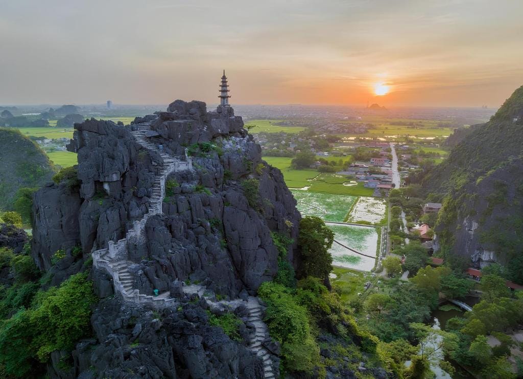 Ninh Binh Mountain Resort — 4