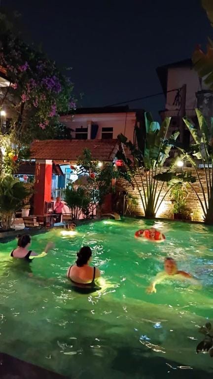 Tam Coc Family Hotel — 4
