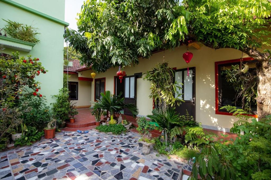 Tam Coc Lotus Flower Homestay — 1