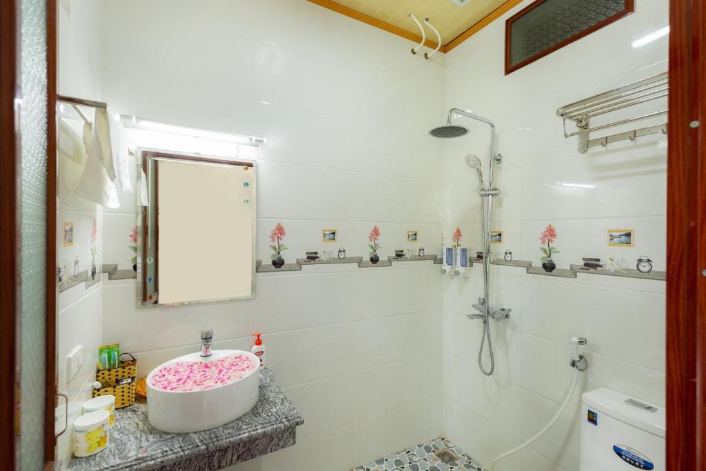Tam Coc Lotus Flower Homestay — 3