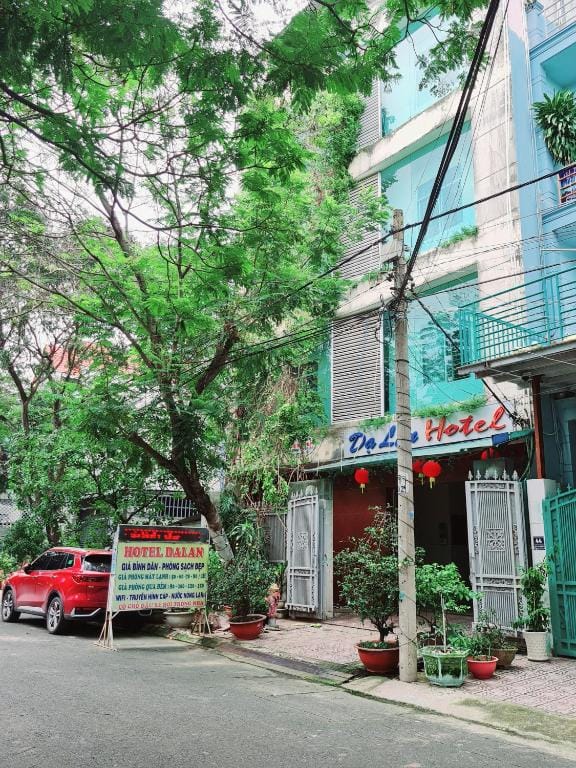 Khách sạn Dạ Lan — 5