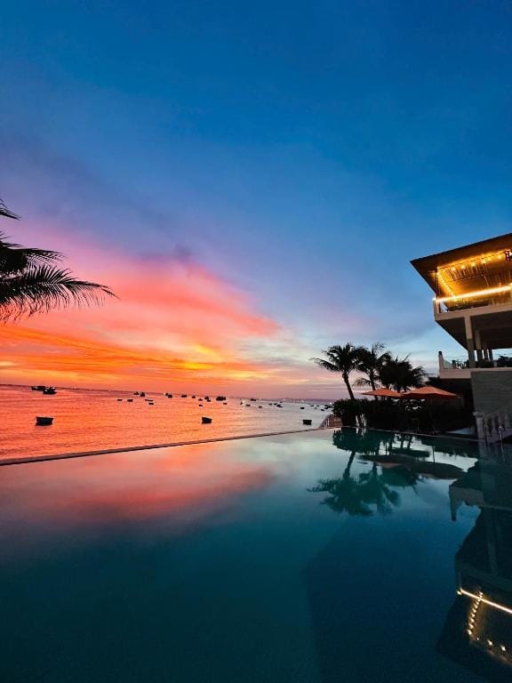 Bay View Resort & Villas Mũi Né — 1