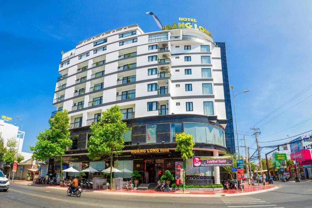 Hoang Long Hotel Phan Thiết — 2