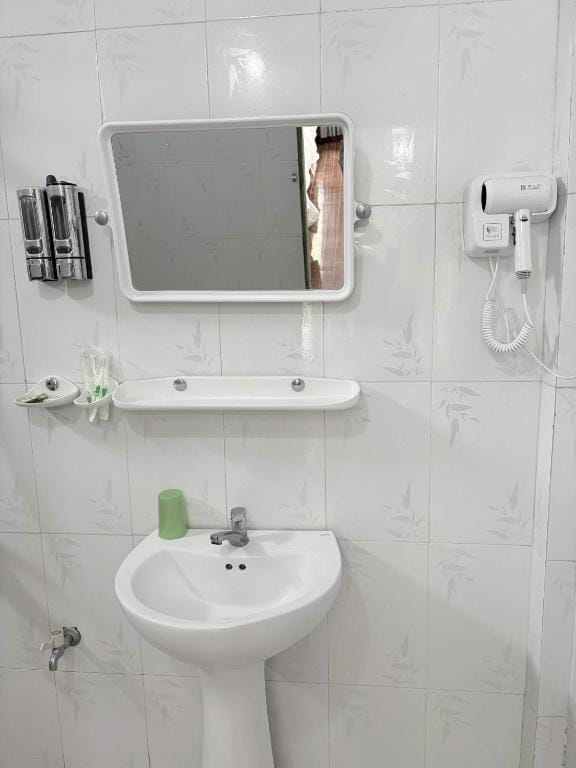 Hoa Phuong Hotel Phong Nha — 3