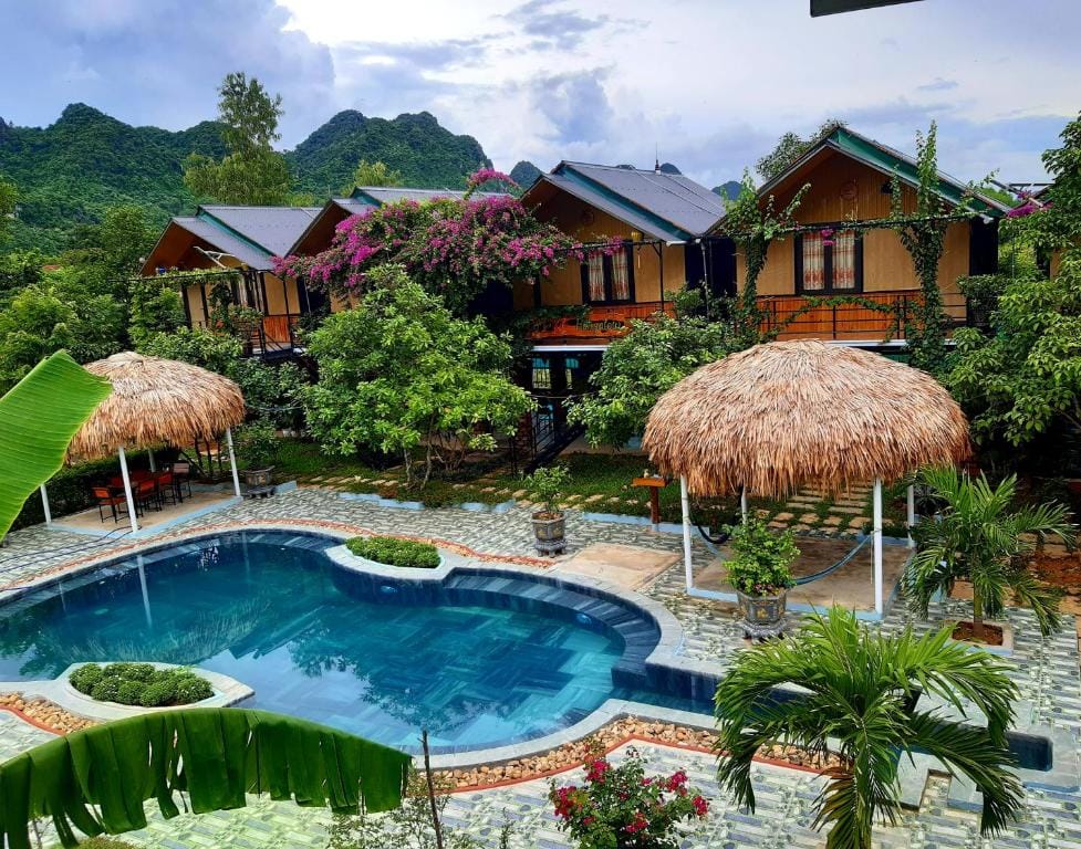 Phong Nha Bolero Bungalow — 1
