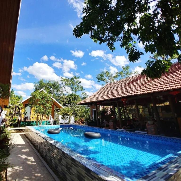 Retreat Bungalow — 4