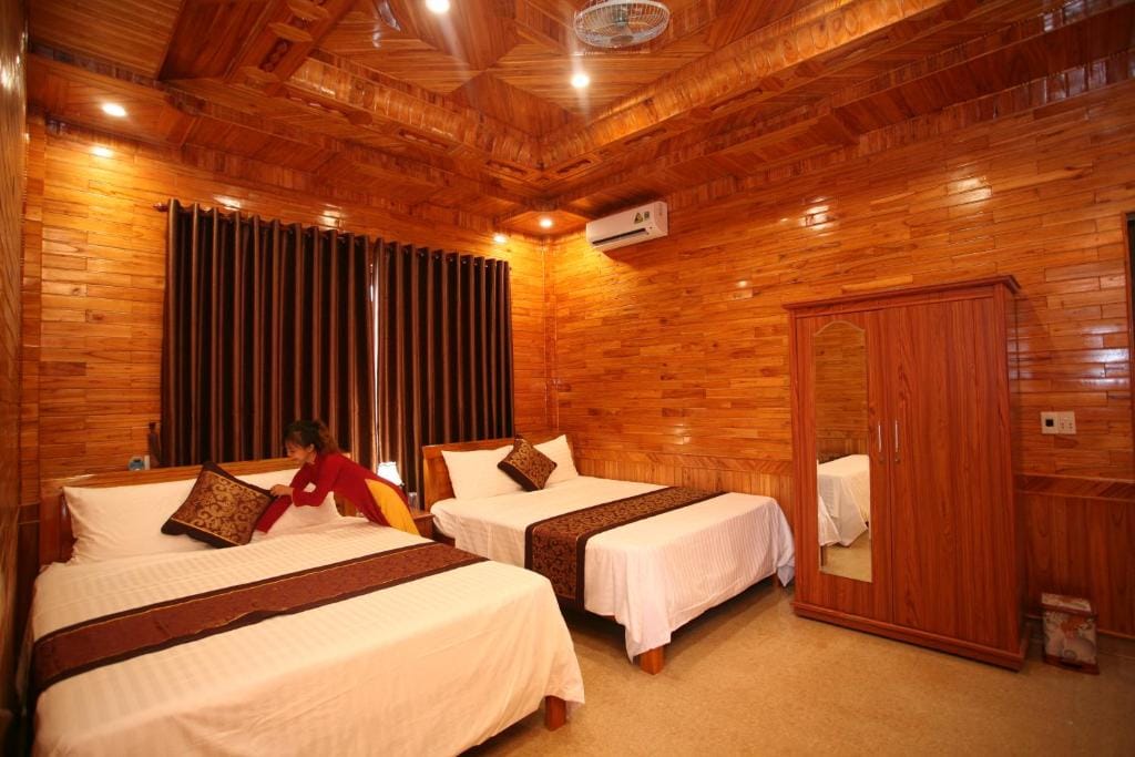 Sky Hotel Phong Nha — 2