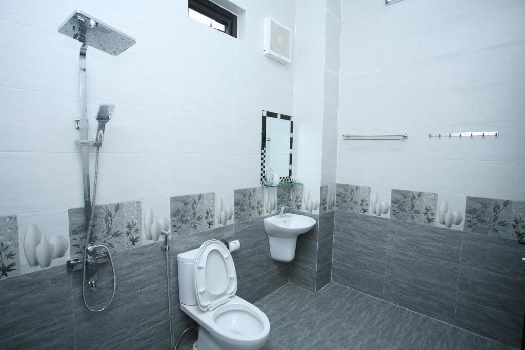 Sky Hotel Phong Nha — 3