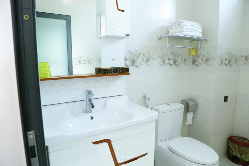 Thuong Hai Hotel — 3