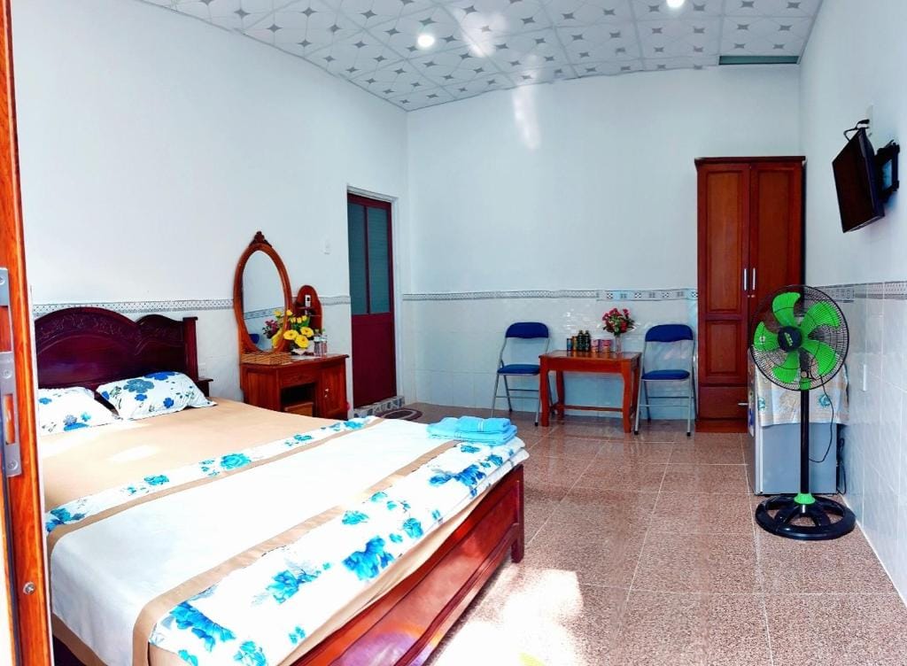 Song Lê Guesthouse — 1
