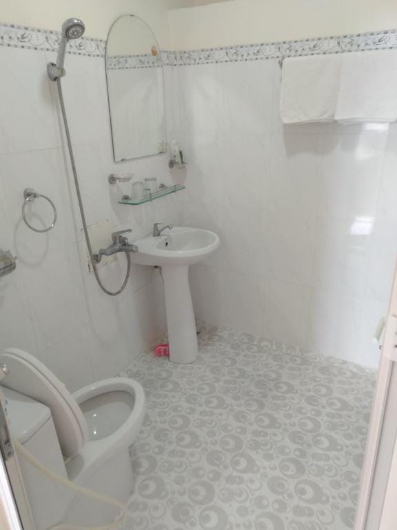 Khách Sạn An Bình Đảo Phú Quý — 3