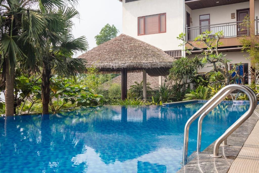 EBINO PULUONG RESORT and SPA — 4