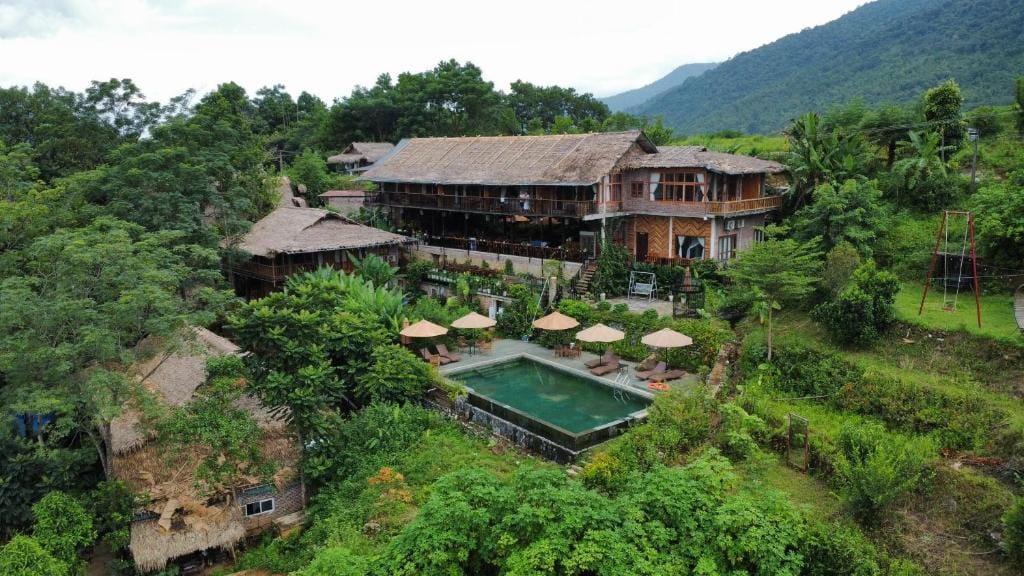 Inh La Home Pu Luong