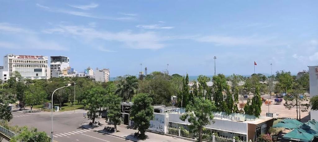 Khách sạn Khải Hoàn — 5