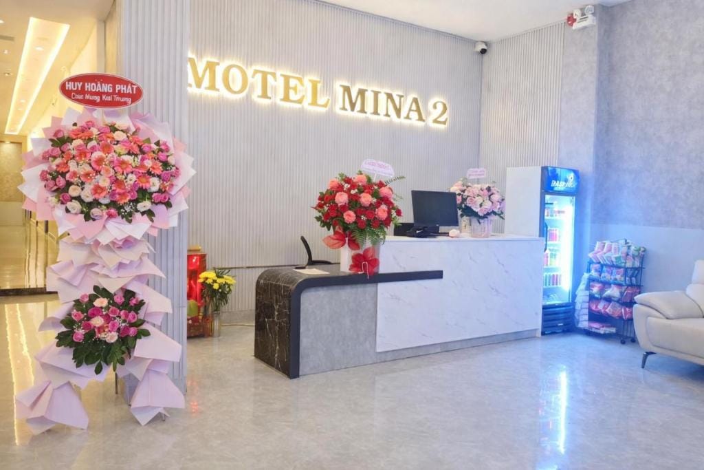 Mina Motel 2 — 2
