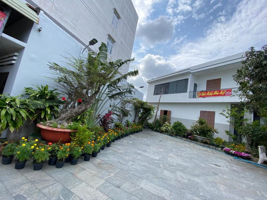 khách sạn Ngân Hà — 4