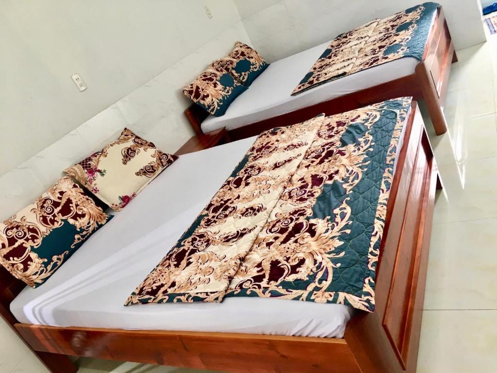 khách sạn Ngân Hà — 5