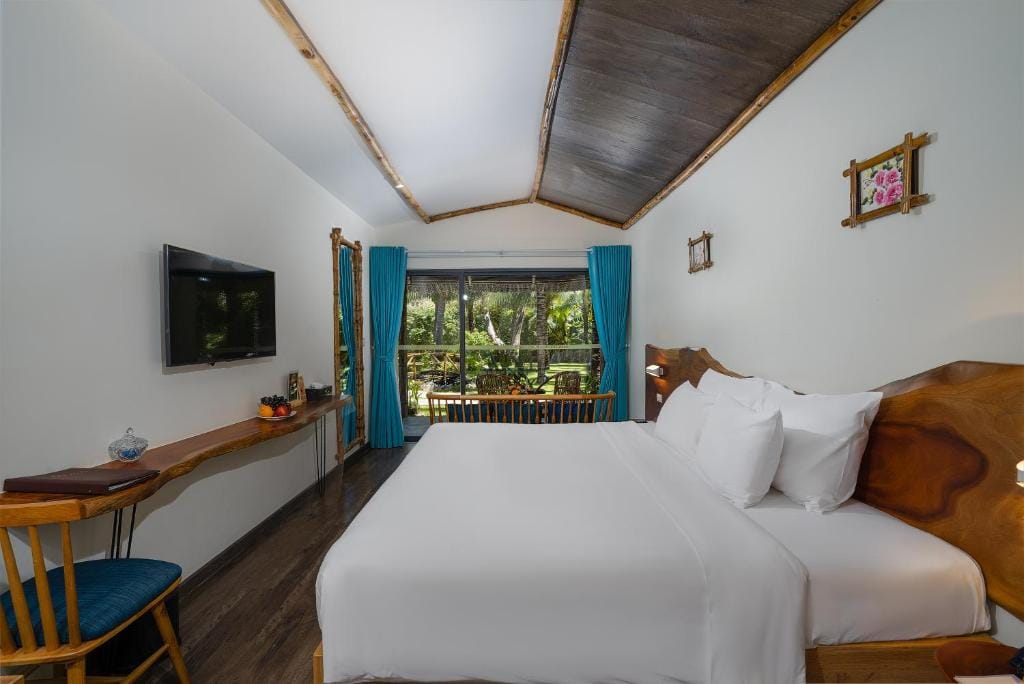 Sala Tuy Hoa Beach Hotel — 4