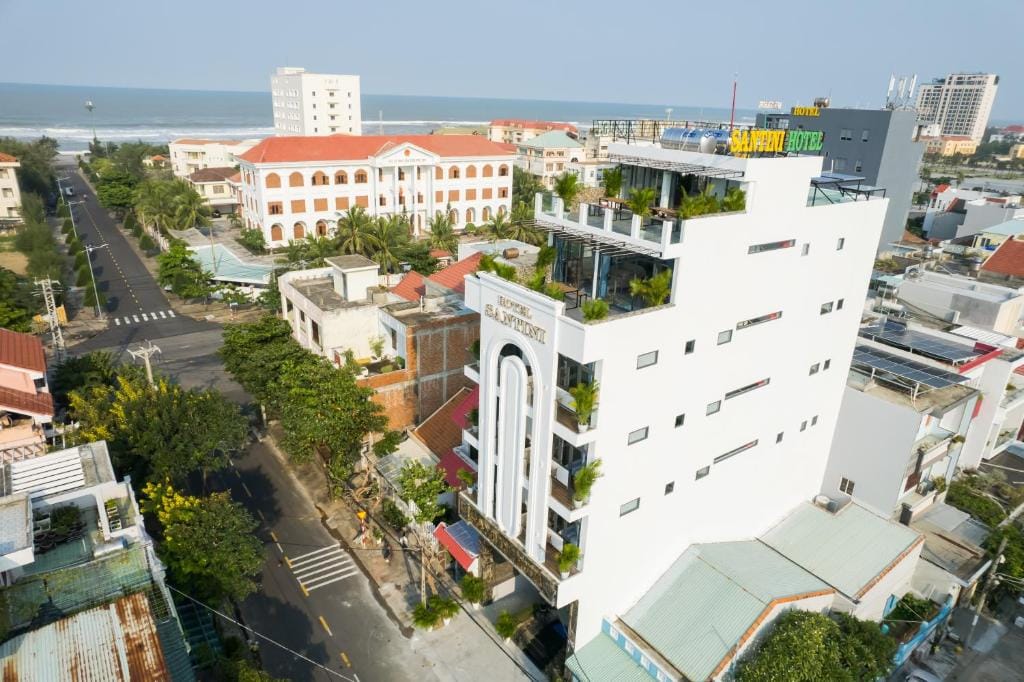 Santini Hotel — 1