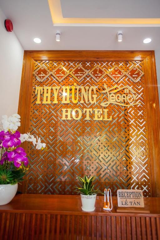 Thy Hung legacy hotel — 2