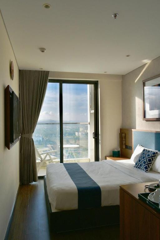 Toà nhà Apec Mandala Phú Yên Sea view and City View — 2