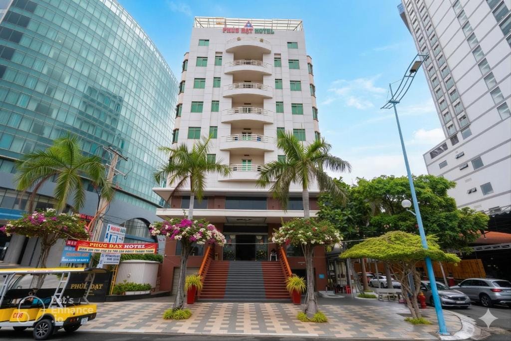 Phúc Đạt Hotel — 1