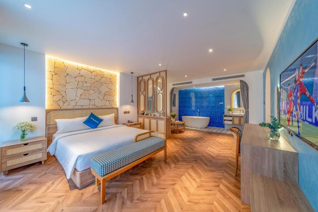 V Boutique Hotel - Complimentary refreshments — 2